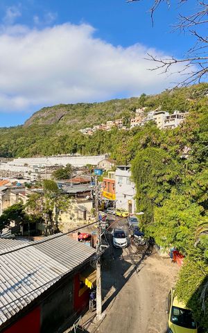 Casa à venda com 150m², 4 quartos e sem vaga Casa à venda com 150m², 4 quartos e sem vagaVista