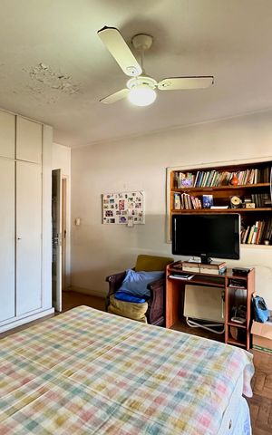 Casa à venda com 150m², 4 quartos e sem vaga Casa à venda com 150m², 4 quartos e sem vagaQuarto 2 - Suite