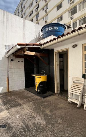 Casa à venda com 126m², 3 quartos e 1 vaga Casa à venda com 126m², 3 quartos e 1 vagaTerraço