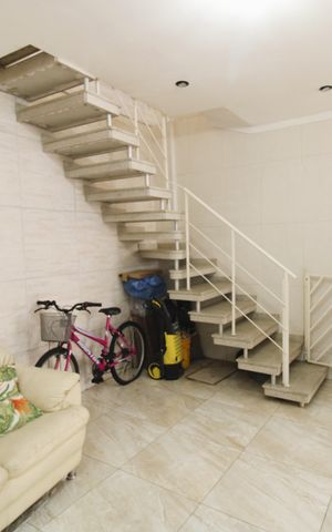 Casa à venda com 140m², 2 quartos e 1 vagaSala 2