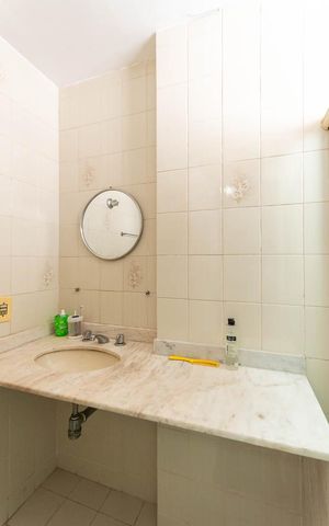 Apartamento à venda com 70m², 2 quartos e 1 vagaBanheiro Social