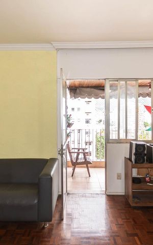 Apartamento à venda com 70m², 2 quartos e 1 vagaSala
