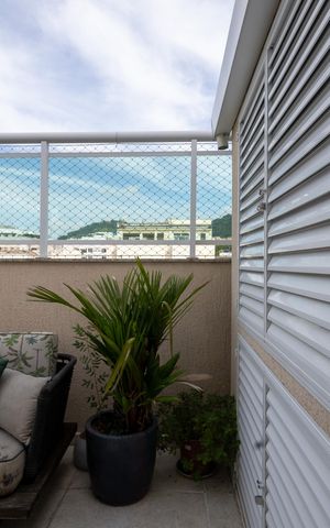 Apartamento à venda com 149m², 2 quartos e 2 vagas Apartamento à venda com 149m², 2 quartos e 2 vagasVaranda da Suíte 2