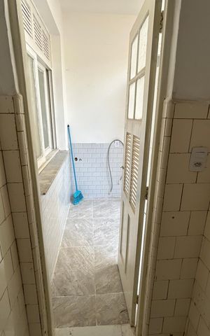 Apartamento à venda com 60m², 2 quartos e sem vagaBanheiro de serviço