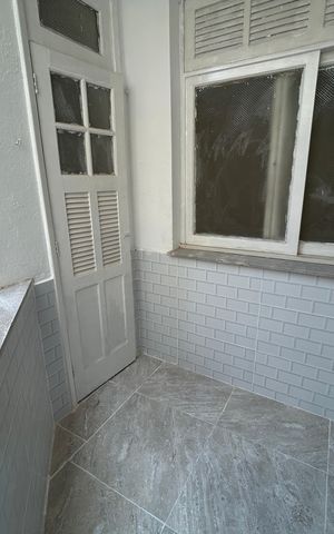 Apartamento à venda com 60m², 2 quartos e sem vagaÁrea de Serviço