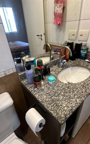 Apartamento para alugar com 87m², 3 quartos e 1 vaga Apartamento para alugar com 87m², 3 quartos e 1 vagaBanheiro da Suíte