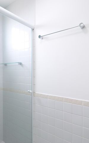 Apartamento à venda com 92m², 2 quartos e 2 vagasBanheiro da Suíte