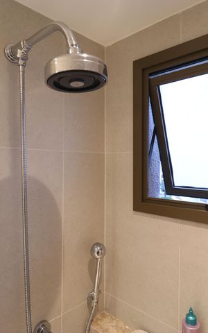 Apartamento para alugar com 72m², 2 quartos e 2 vagasDetalhe Banheiro da Suíte 2