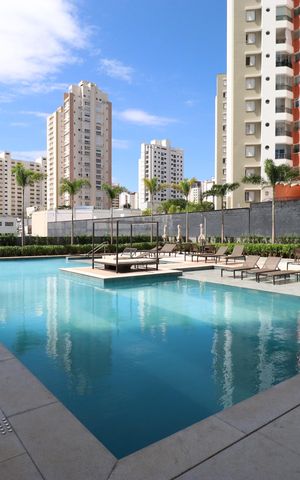 Apartamento para alugar com 72m², 2 quartos e 2 vagasÁrea comum - Piscina