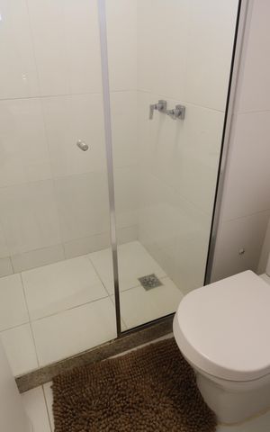 Apartamento para alugar com 130m², 3 quartos e 2 vagasSuítes Canadenses 1 e 2 - Banheiro
