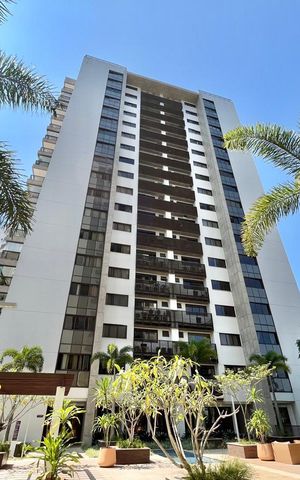 Apartamento para alugar com 130m², 3 quartos e 2 vagas Apartamento para alugar com 130m², 3 quartos e 2 vagasFachada