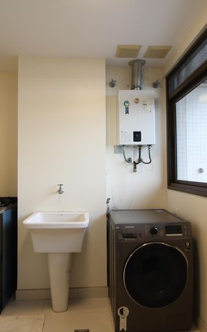 Apartamento para alugar com 130m², 3 quartos e 2 vagasÁrea de Serviço