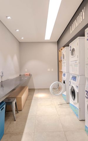 Studio à venda com 41m², 1 quarto e 1 vaga Studio à venda com 41m², 1 quarto e 1 vagaÁrea comum - Lavanderia