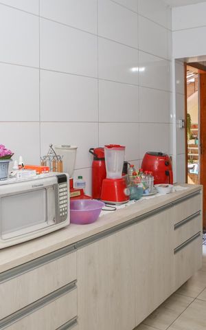 Casa à venda com 280m², 6 quartos e 4 vagas Casa à venda com 280m², 6 quartos e 4 vagasSala/Cozinha