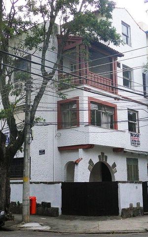 Casa à venda com 450m², 8 quartos e 3 vagas