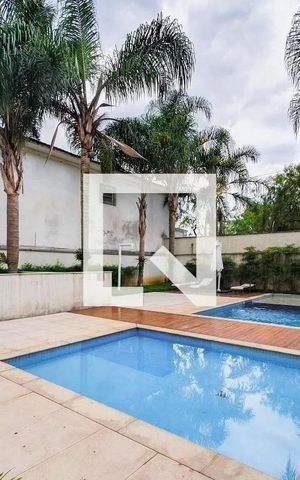 Apartamento à venda com 97m², 3 quartos e 2 vagas Apartamento à venda com 97m², 3 quartos e 2 vagasPiscina