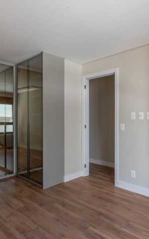 Apartamento à venda com 91m², 3 quartos e 2 vagas Apartamento à venda com 91m², 3 quartos e 2 vagasQuarto 3