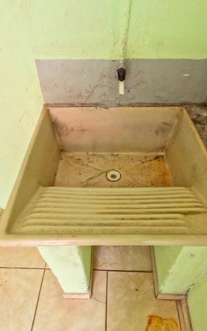 Casa para alugar com 40m², 1 quarto e sem vaga Casa para alugar com 40m², 1 quarto e sem vagaÁrea de Serviço