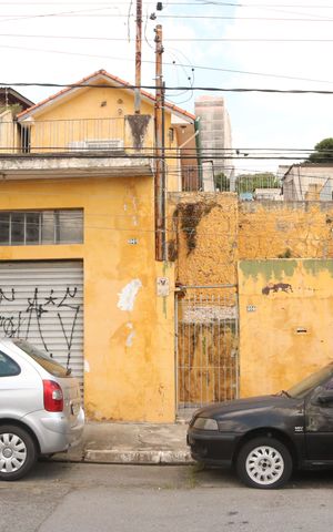 Casa à venda com 492m², 4 quartos e 1 vagaFachada