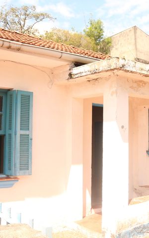 Casa à venda com 492m², 4 quartos e 1 vagaCasa 2 - fachada