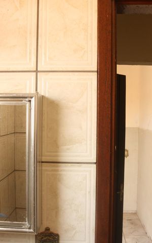 Casa à venda com 492m², 4 quartos e 1 vagaCasa 1 - Banheiro