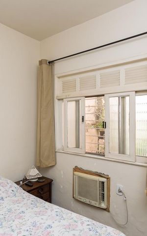 Casa à venda com 296m², 4 quartos e 2 vagas Casa à venda com 296m², 4 quartos e 2 vagasQuarto 1