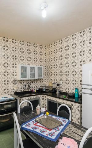 Casa à venda com 296m², 4 quartos e 2 vagas Casa à venda com 296m², 4 quartos e 2 vagasCozinha
