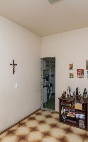 Casa à venda com 296m², 4 quartos e 2 vagas Casa à venda com 296m², 4 quartos e 2 vagasSala de Jantar