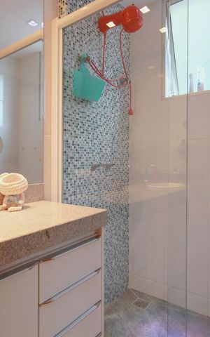 Apartamento à venda com 375m², 5 quartos e 4 vagasBanheiro da Suíte 2