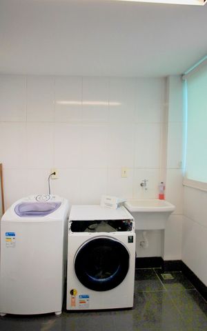 Apartamento à venda com 375m², 5 quartos e 4 vagasÁrea de Serviço