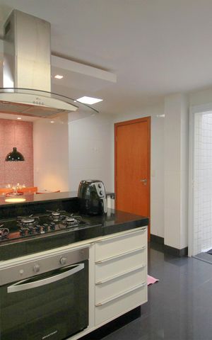 Apartamento à venda com 375m², 5 quartos e 4 vagasCozinha