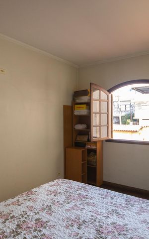 Casa para alugar com 185m², 4 quartos e 4 vagas Casa para alugar com 185m², 4 quartos e 4 vagasQuarto 2