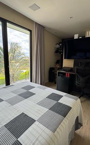 Casa à venda com 1000m², 4 quartos e 8 vagasSuíte 2
