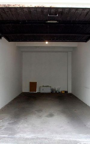 Apartamento para alugar com 87m², 3 quartos e 1 vagaBox Garagem