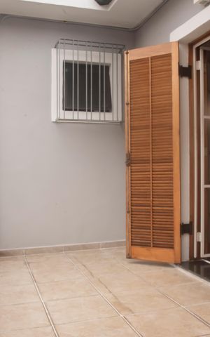 Casa à venda com 191m², 3 quartos e 3 vagasVaranda do Quarto 2