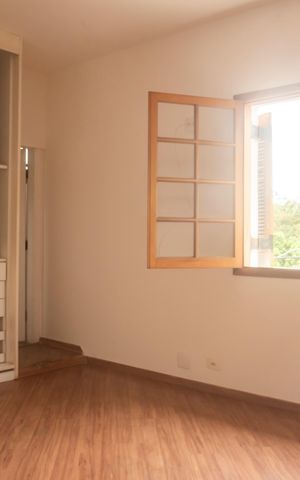 Casa à venda com 191m², 3 quartos e 3 vagasSuíte
