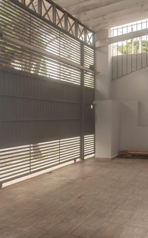 Casa à venda com 191m², 3 quartos e 3 vagasGaragem