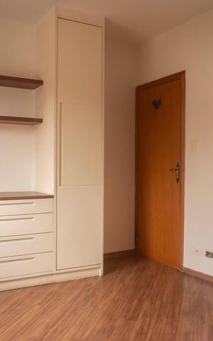 Casa à venda com 191m², 3 quartos e 3 vagasSuíte