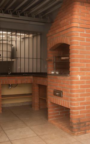 Casa à venda com 191m², 3 quartos e 3 vagasChurrasqueira