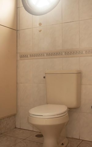 Casa à venda com 191m², 3 quartos e 3 vagasBanheiro da Suíte