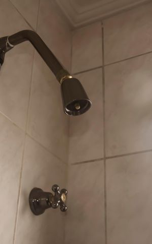 Casa à venda com 191m², 3 quartos e 3 vagasBanheiro da Suíte