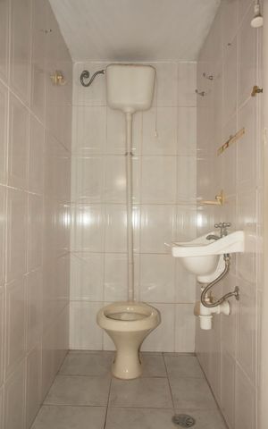 Casa à venda com 191m², 3 quartos e 3 vagasBanheiro de Serviço