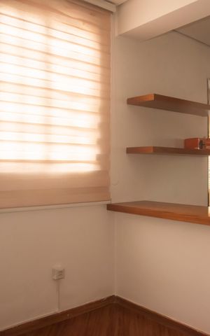 Casa à venda com 191m², 3 quartos e 3 vagasSala