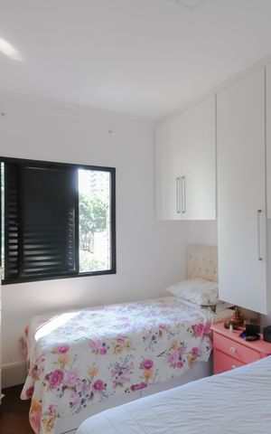 Apartamento à venda com 150m², 4 quartos e 3 vagasQuarto 4