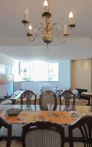 Apartamento à venda com 150m², 4 quartos e 3 vagasSala