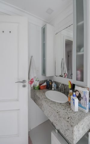 Apartamento à venda com 150m², 4 quartos e 3 vagasBanheiro Social