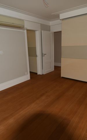 Apartamento à venda com 500m², 6 quartos e 8 vagasQuarto Suíte 4