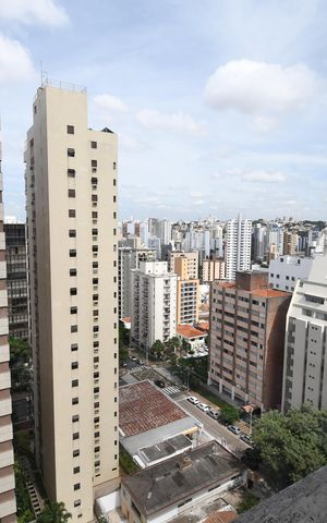 Apartamento à venda com 500m², 6 quartos e 8 vagasEscritório - Vista