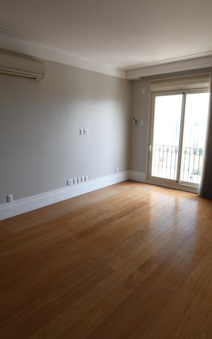 Apartamento à venda com 500m², 6 quartos e 8 vagasQuarto Suíte 3