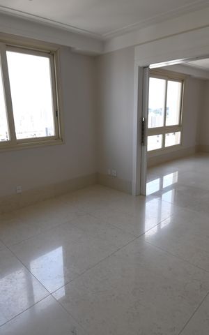Apartamento à venda com 500m², 6 quartos e 8 vagasSala de Jantar